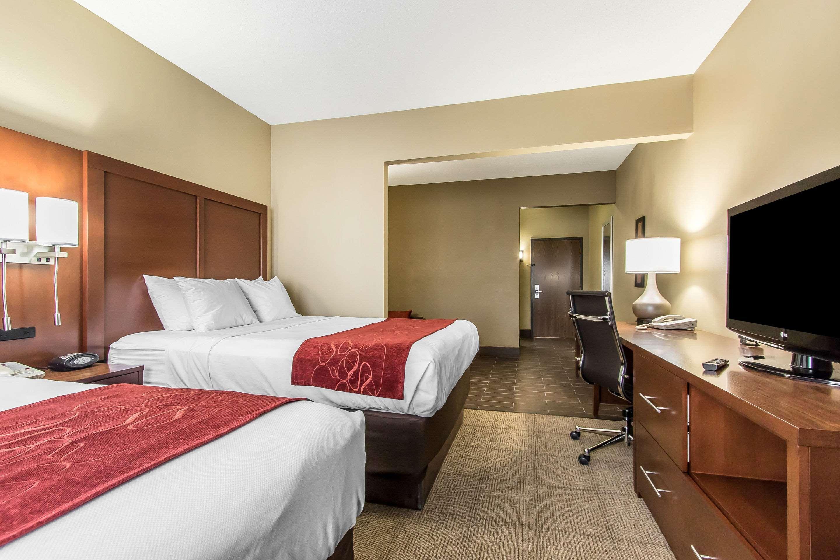 Comfort Suites Эфингем Экстерьер фото