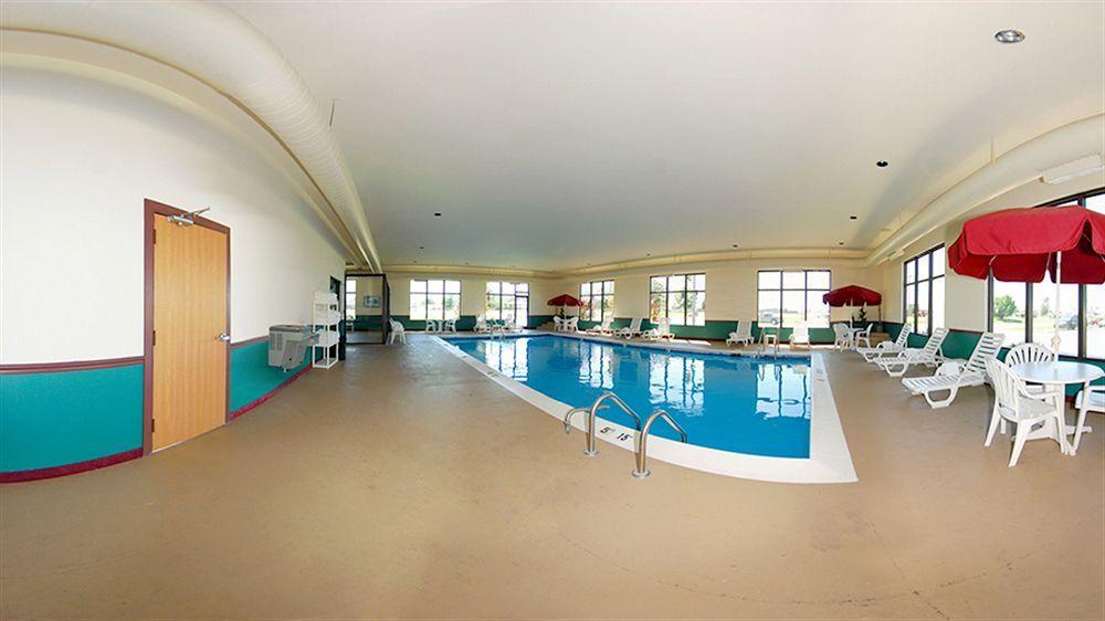 Comfort Suites Эфингем Экстерьер фото